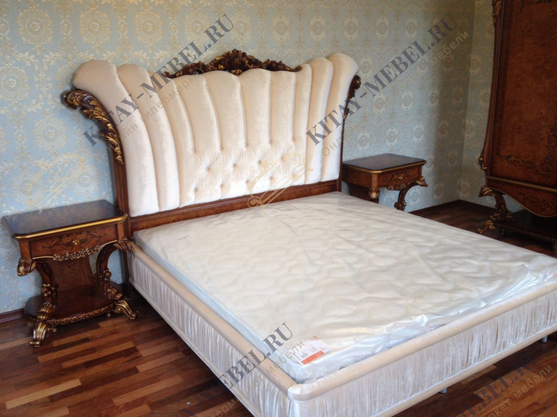 КРОВАТЬ РОЯЛ (ROYAL) 180х200 ОРЕХ С ЗОЛОТОМ