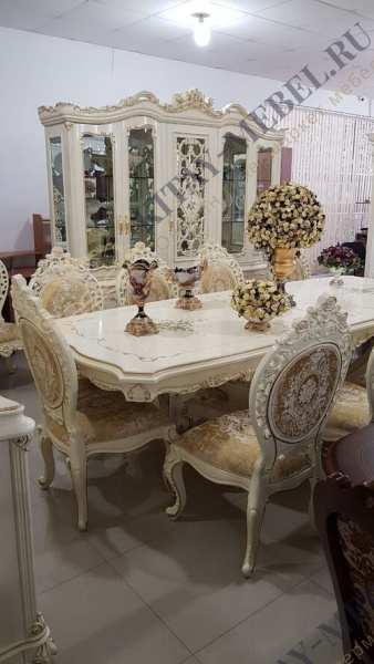 Стол обеденный Капри (светлый)