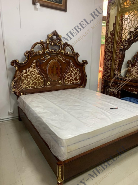 Кровать двуспальная 180х200 Азнаги 3921